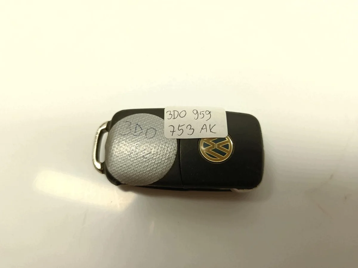 Obudowa kluczyka VW Touareg 3D0959753AK image 3