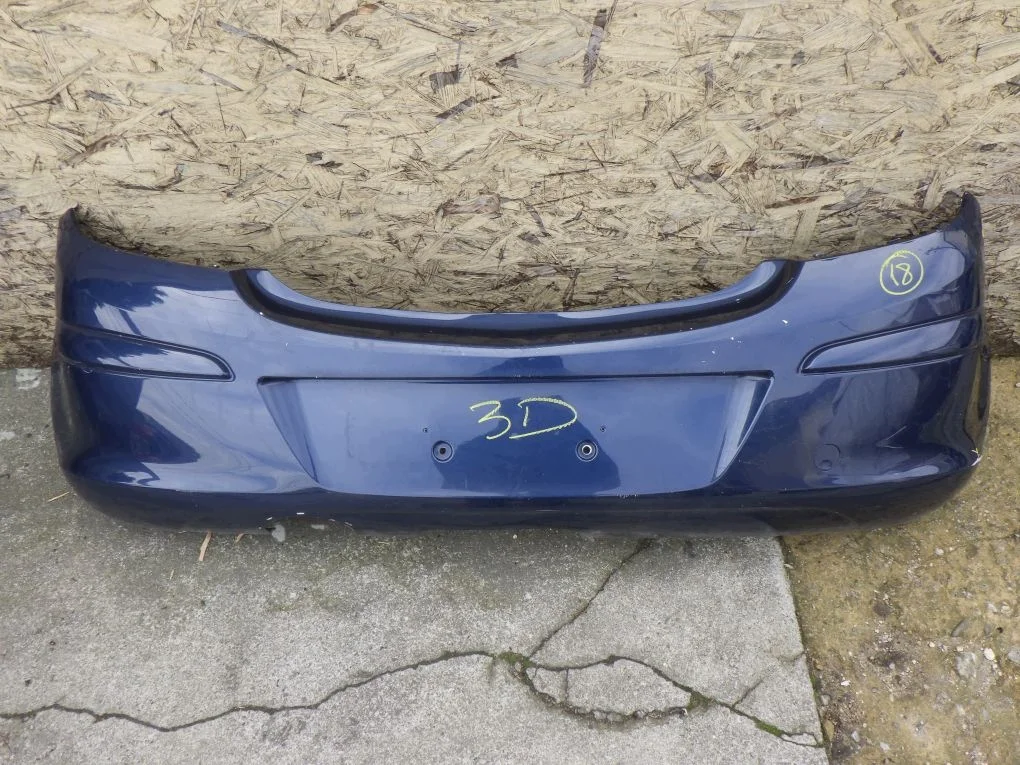 Parachoques Opel Corsa D 3D 2006- Usado