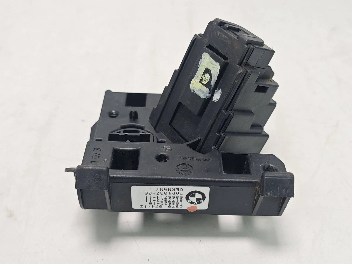 BMW X6 E71 Bouton Start Stop 9177973 image 8