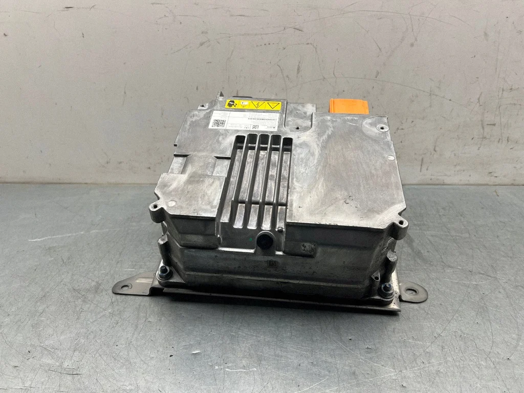 INVERTER MERCEDES-BENZ EQB (X243) A0009015211 image 4