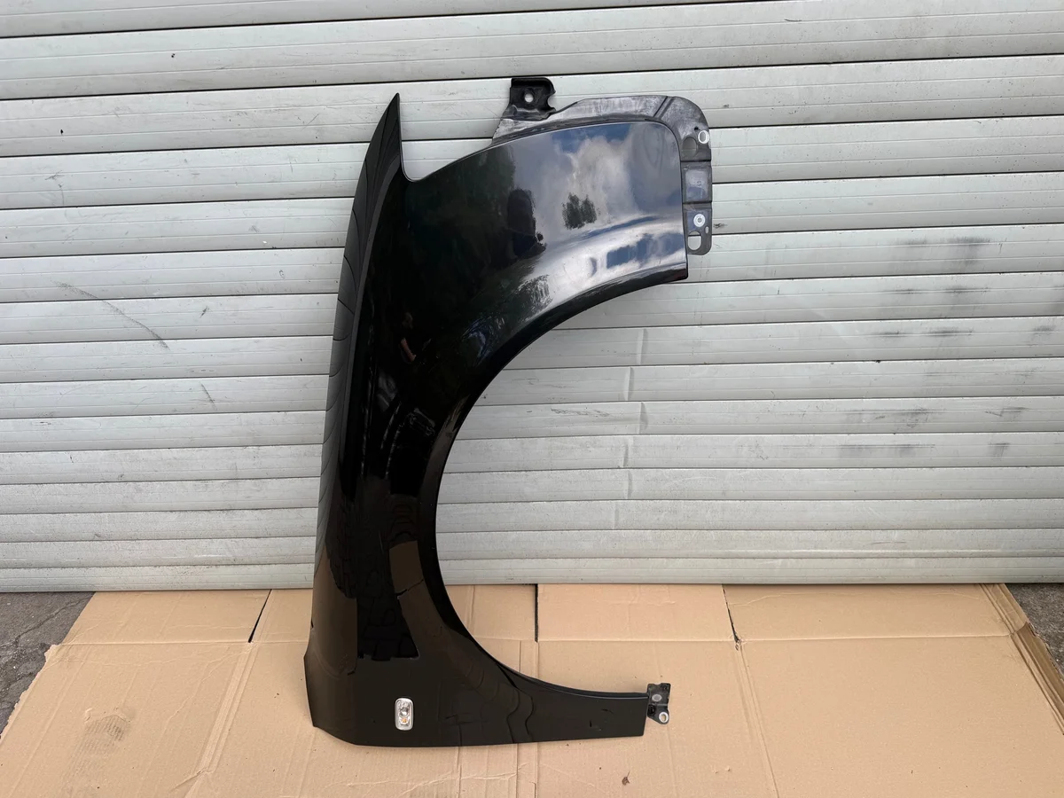 Audi A4 B6 rechter voorspatbord LZ9W