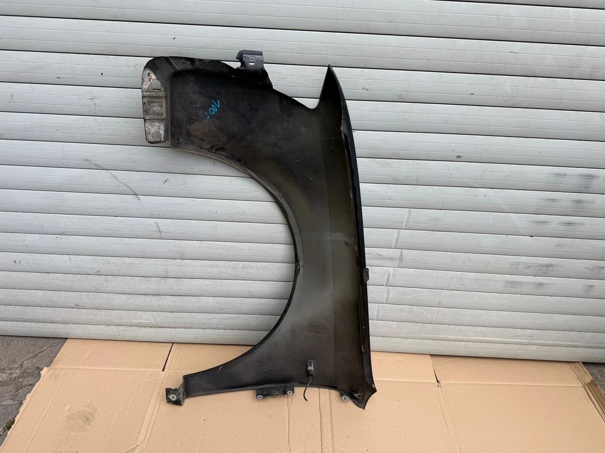 Audi A4 B6 aile avant droite LZ9W image 3
