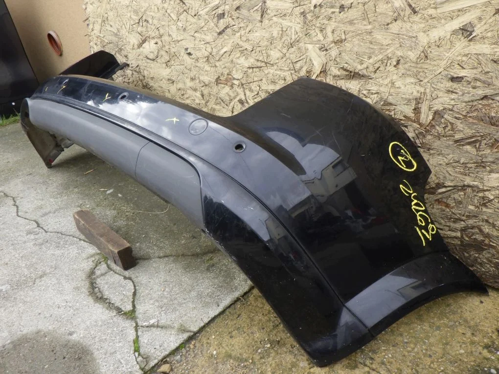 Opel Signum 03- Parachoques Trasero Usado image 7