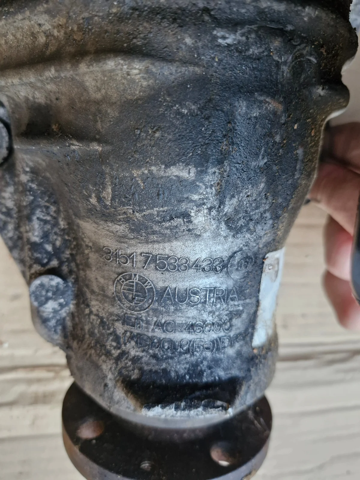 BMW E60 E61 E90 E91 E92 Differential 7528416 image 4
