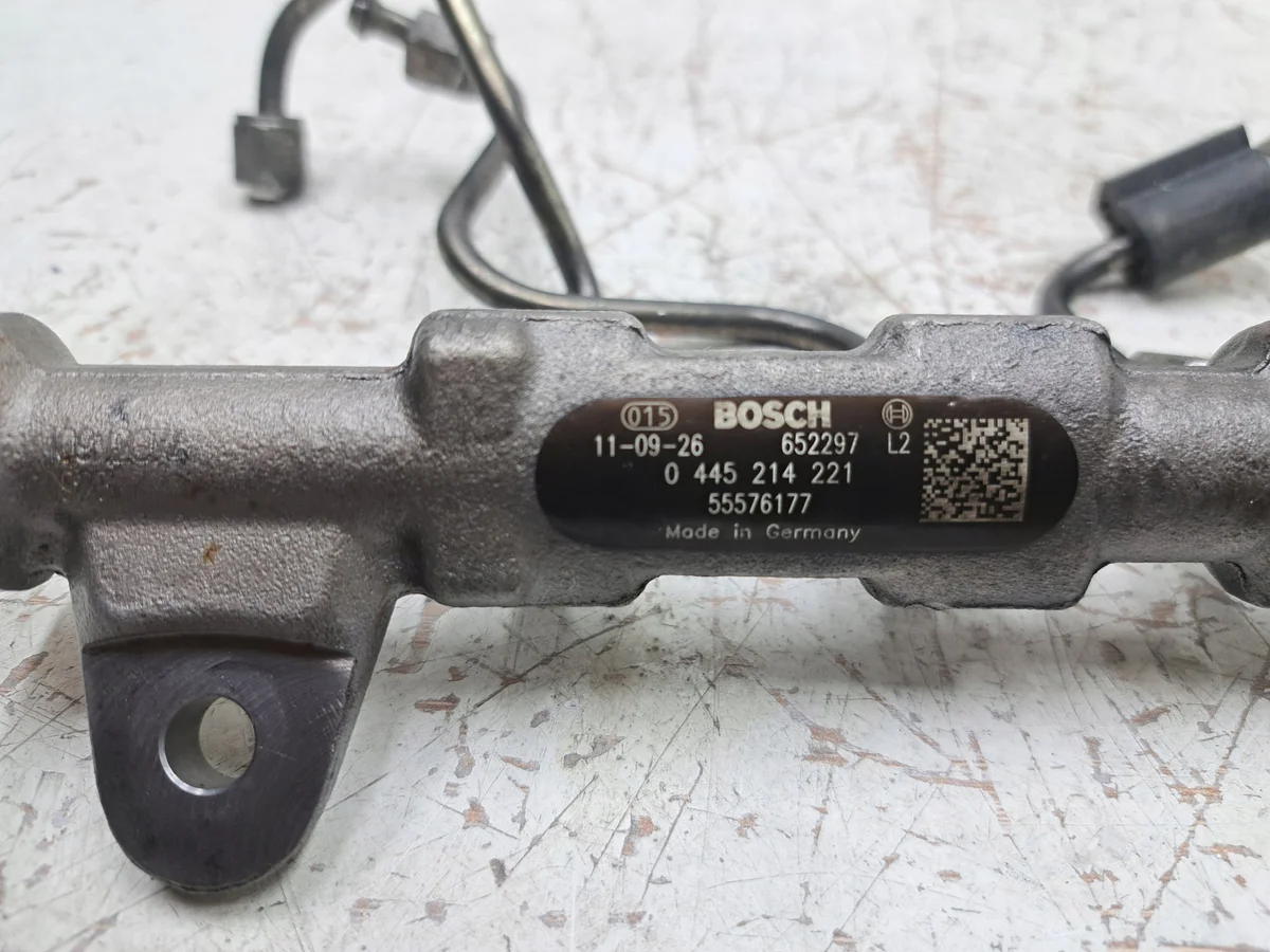 Collettore aspirazione Opel 2.0 CDTI 0445214221