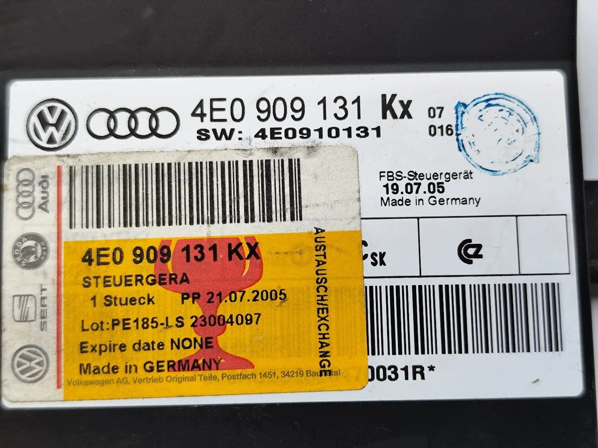 Audi A8 D3 KESSY Modul 4E0909131KX image 5