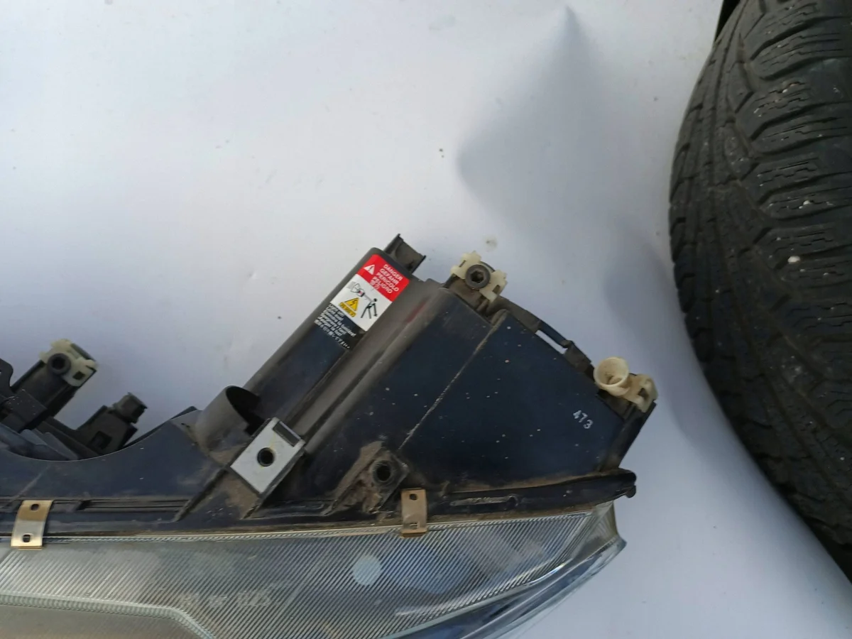 Phare Gauche Mazda 6 OEM 9917000 image 4