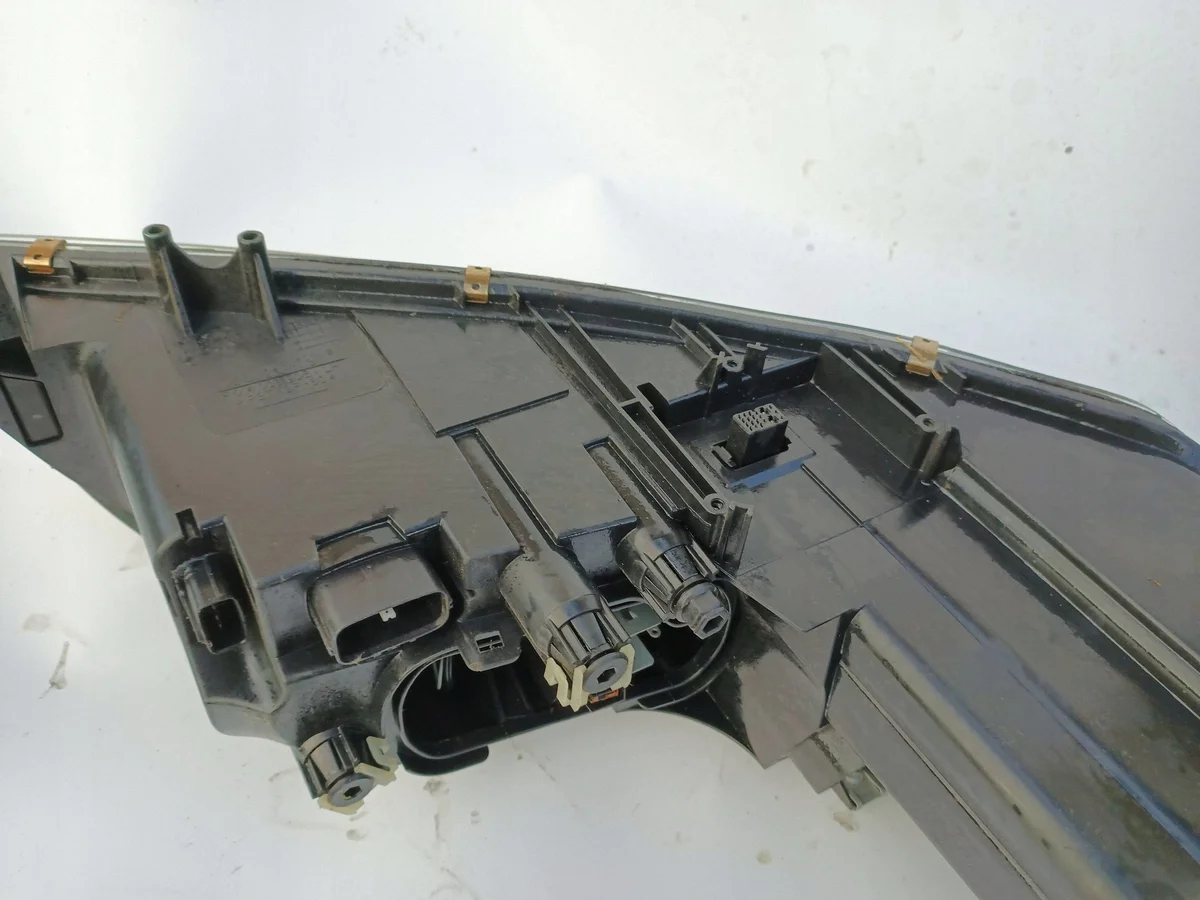 Phare Gauche Mazda 6 OEM 9917000 image 6