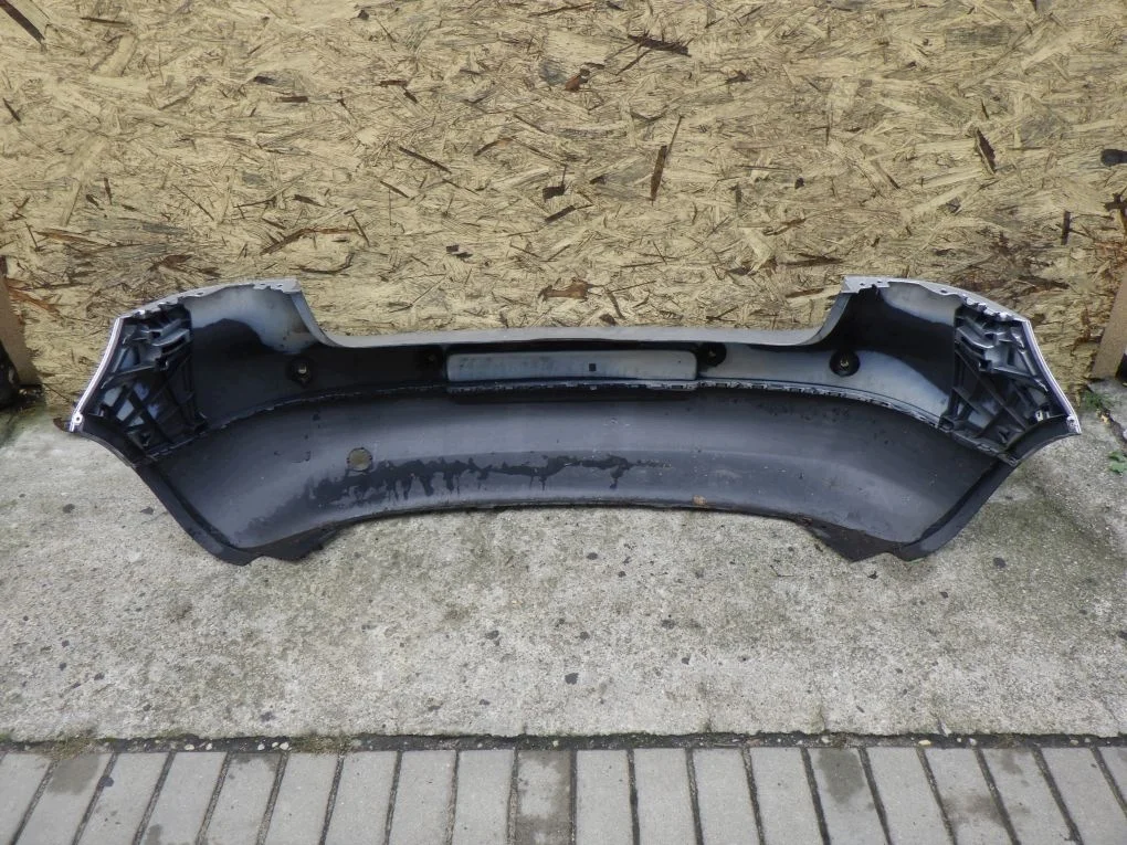 VW Golf V 5 Stoßstange Hinten Gebraucht image 4