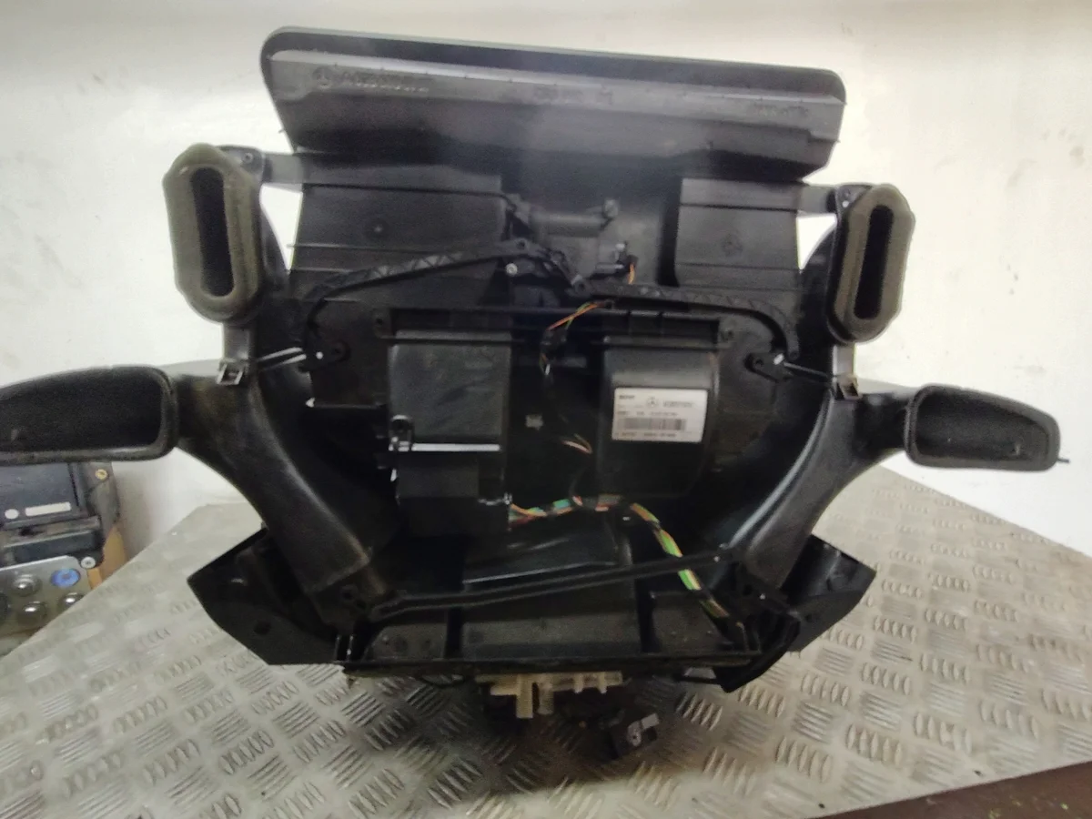 Console Vito Viano 639 Clim A6398301560 image 3