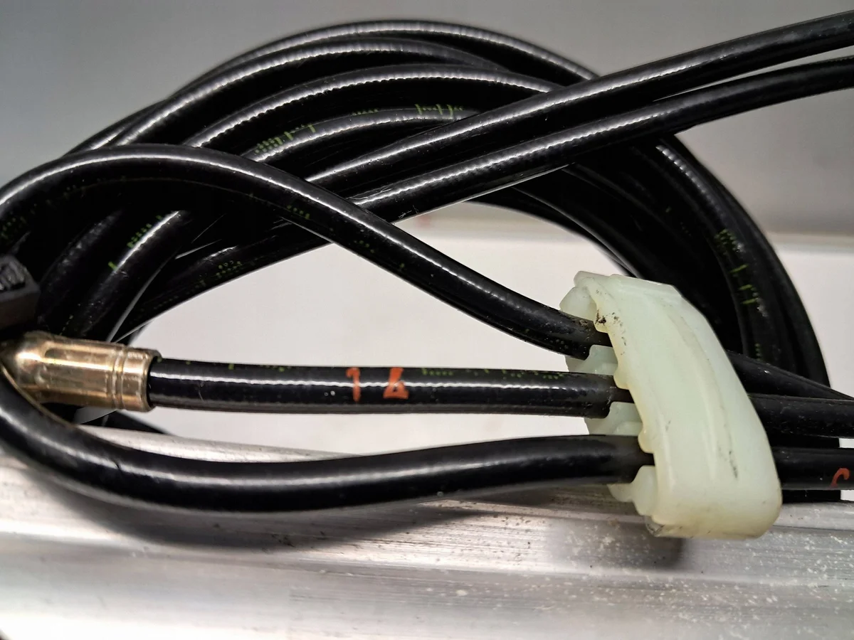 Mercedes-Benz CLK W209 Dak Cilinder A2098000872 image 3