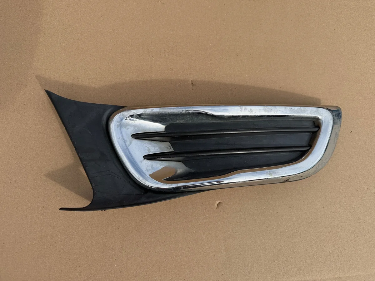 Citroen C3 Picasso Voorbumper Grille Links