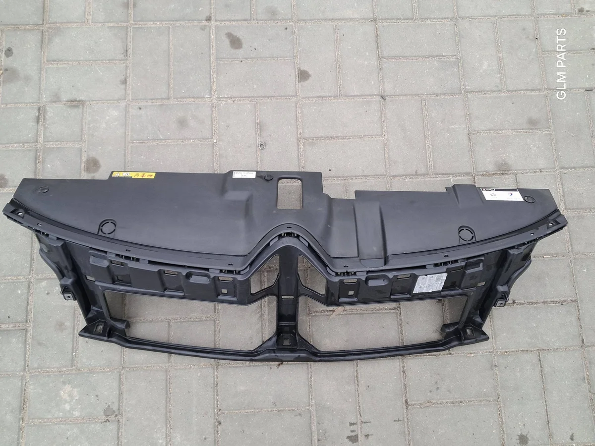Citroen C4 Picasso II Rinforzo Paraurti Usato image 10