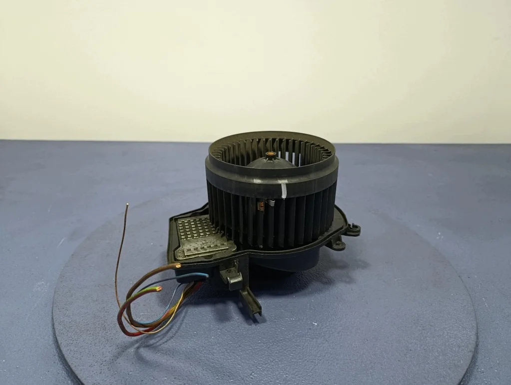 Soplador Mercedes Clase C W203 Lift A-1024496-