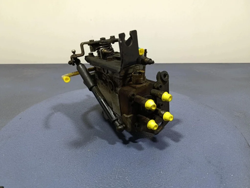 VW Transporter T4 1.9D Injection Pump image 4