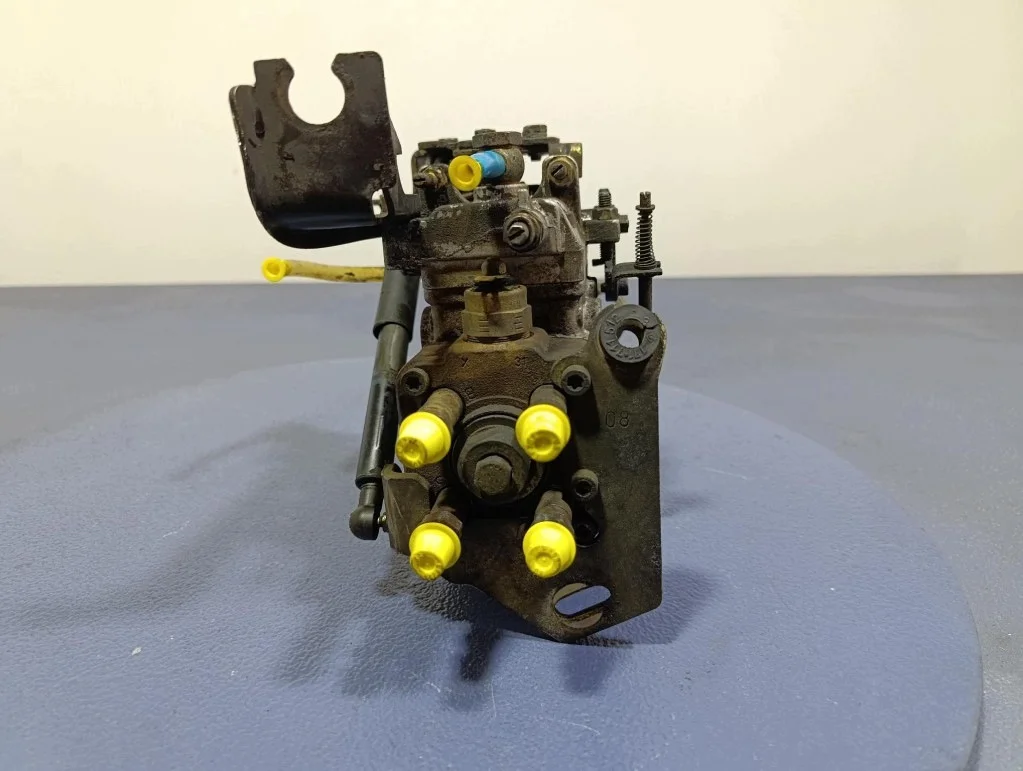 VW Transporter T4 1.9D Injection Pump image 10