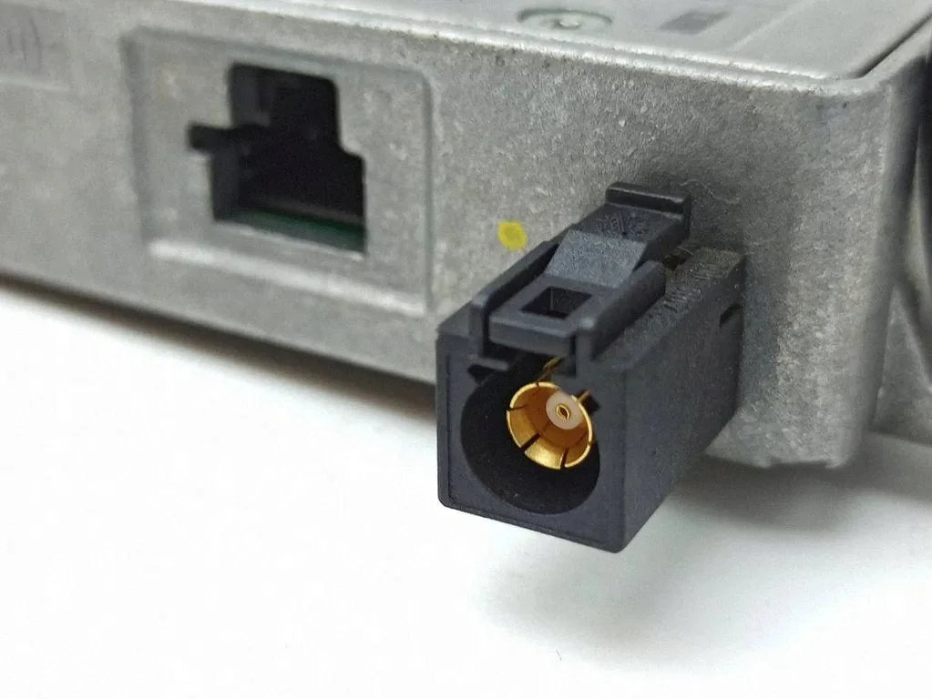 Amplificateur antenne MERCEDES-BENZ E W211 image 8