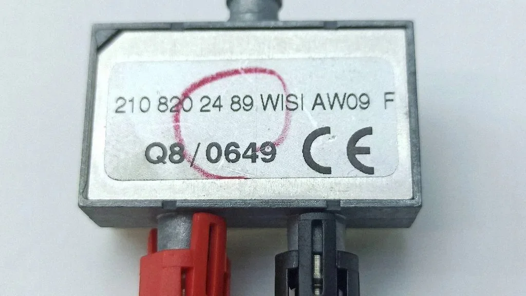 Antenniliitin Mercedes W221 C216 OE image 10