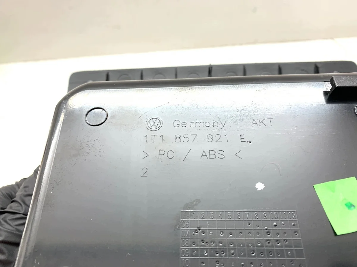 Mittelkonsole VW Touran 1T1857921E gebraucht image 4