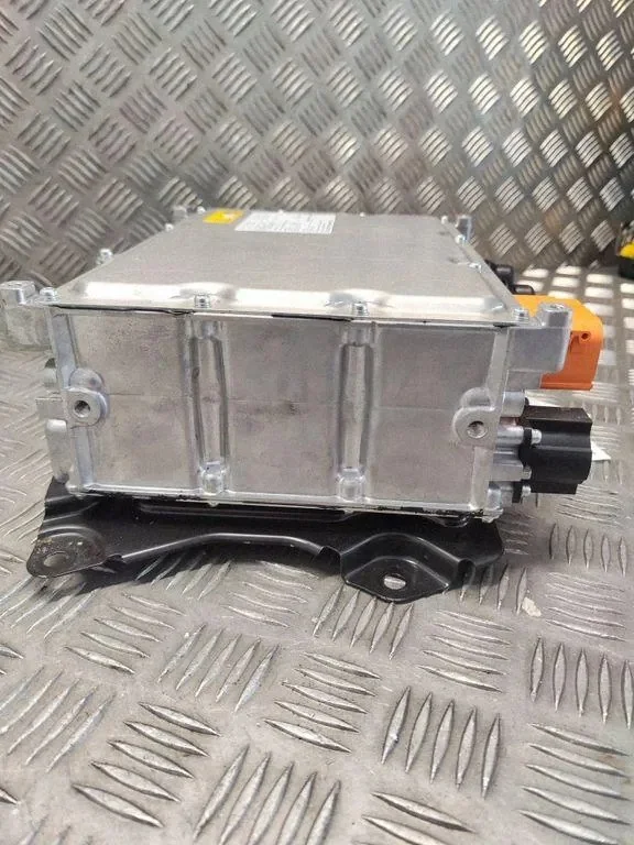 Inverter Mercedes-Benz E W213 A0009006420 image 6