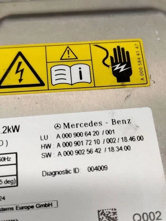 Inverter Mercedes-Benz E W213 A0009006420 image 8