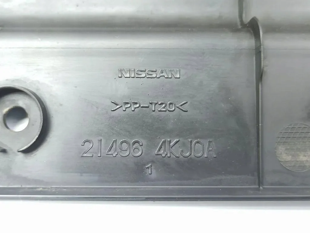 Panel superior frontal Nissan NP300 Navara D23 image 8