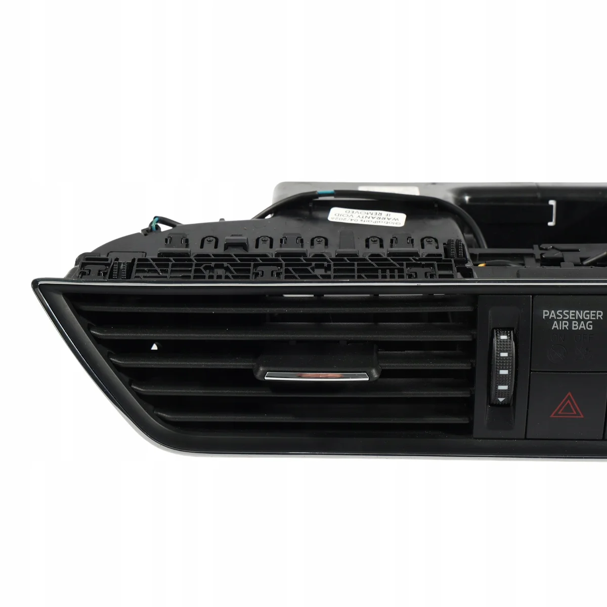 Skoda Superb 3V Grille Ventilation Console image 4
