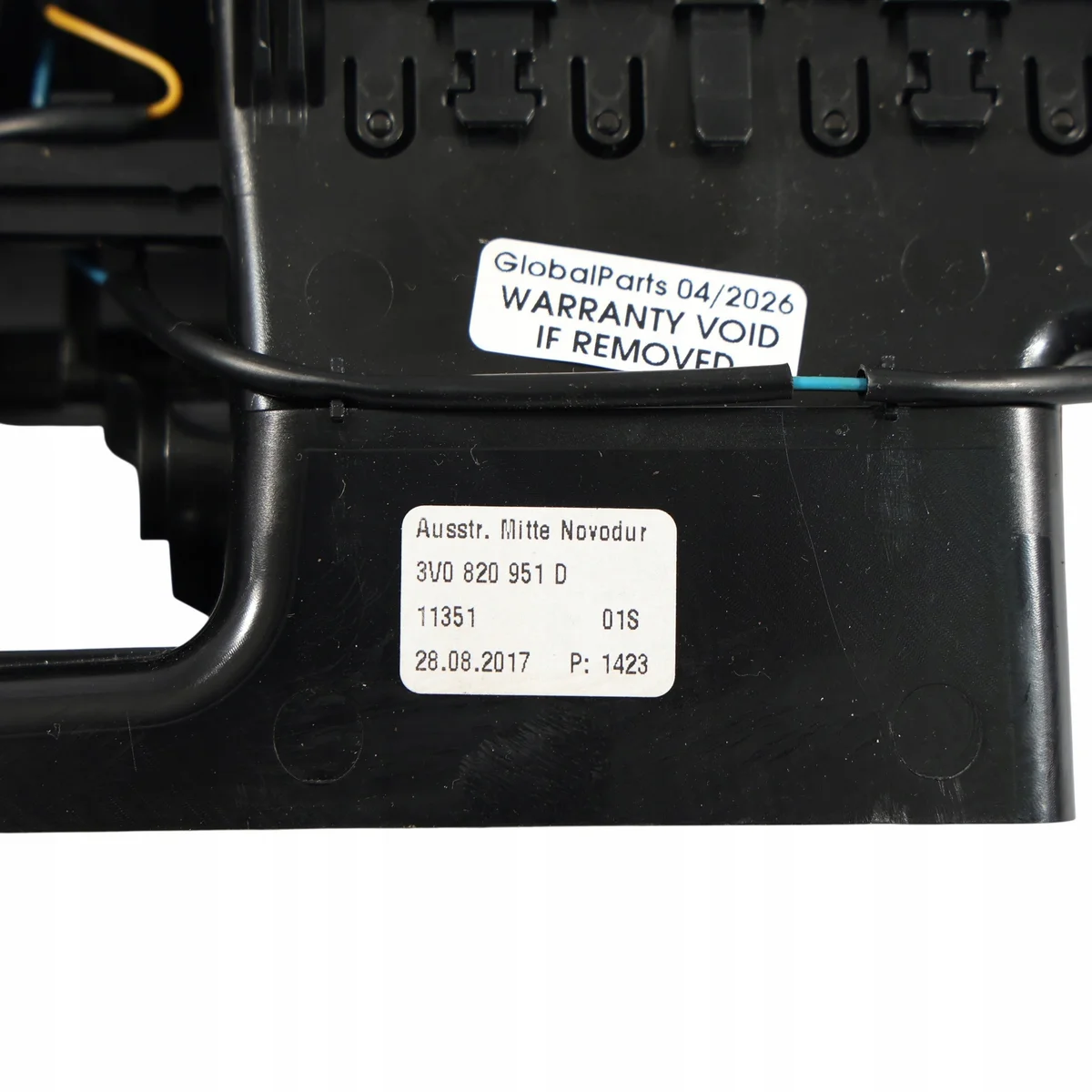 Skoda Superb 3V Grille Ventilation Console image 10
