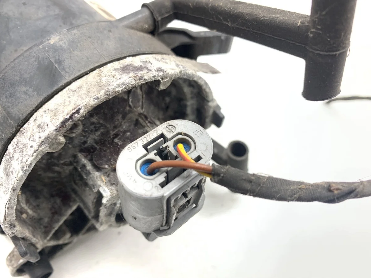 BMW E60 Halogen Scheinwerfer Links Vorne image 4
