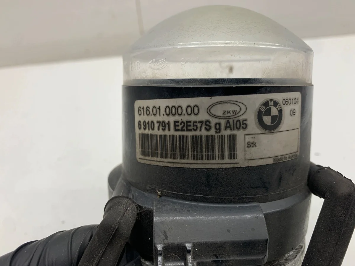 BMW E60 Halogen Scheinwerfer Links Vorne image 5