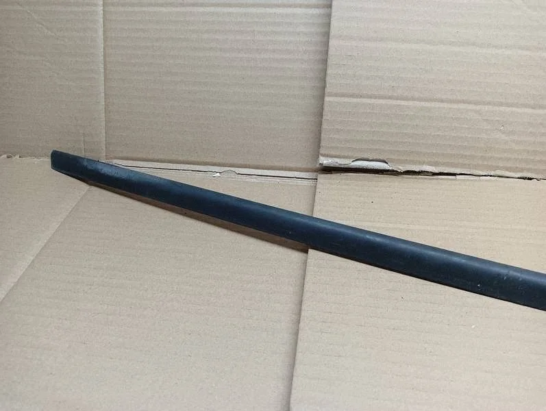 Dichtung Scheibe vorne rechts VW Golf VII image 3