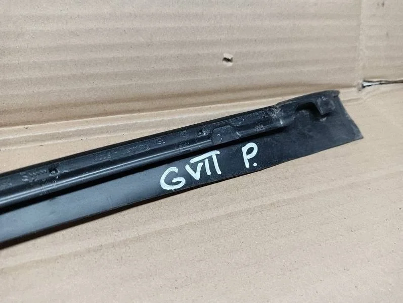 Dichtung Scheibe vorne rechts VW Golf VII image 5