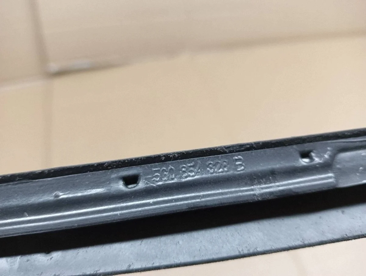 Dichtung Scheibe vorne rechts VW Golf VII image 7