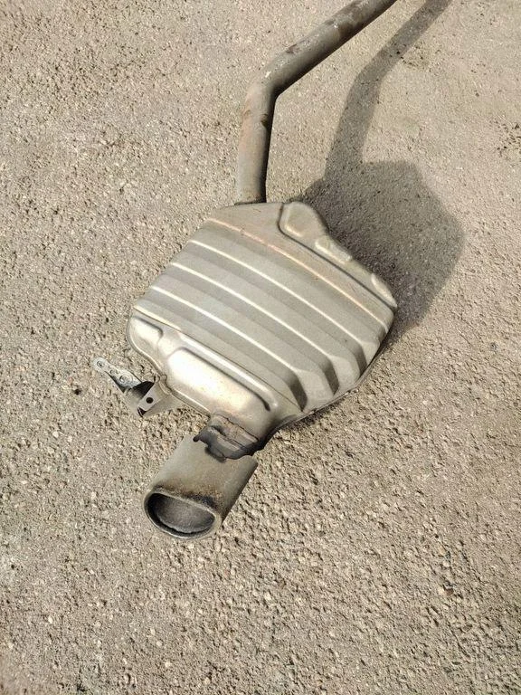 Audi A6 C7 3.0 V6 TFSI Endschalldämpfer rechts image 4