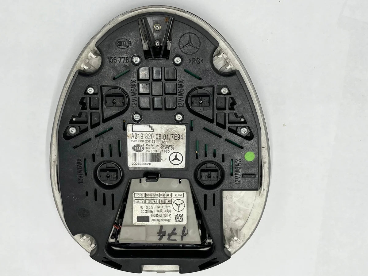 Lampje interieur Mercedes W219 CLS A2198200801 image 3