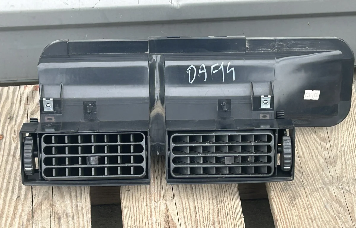Grelha de ventilação DAF XF 106 LIFT 1308807 LHD image 2