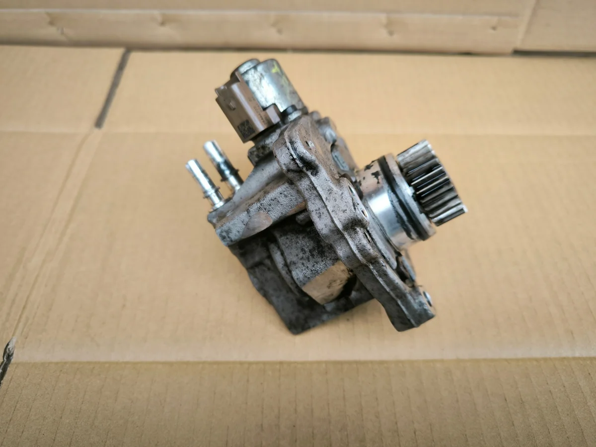 Pompe injection Ford Mondeo MK5 2.0 TDCI image 5