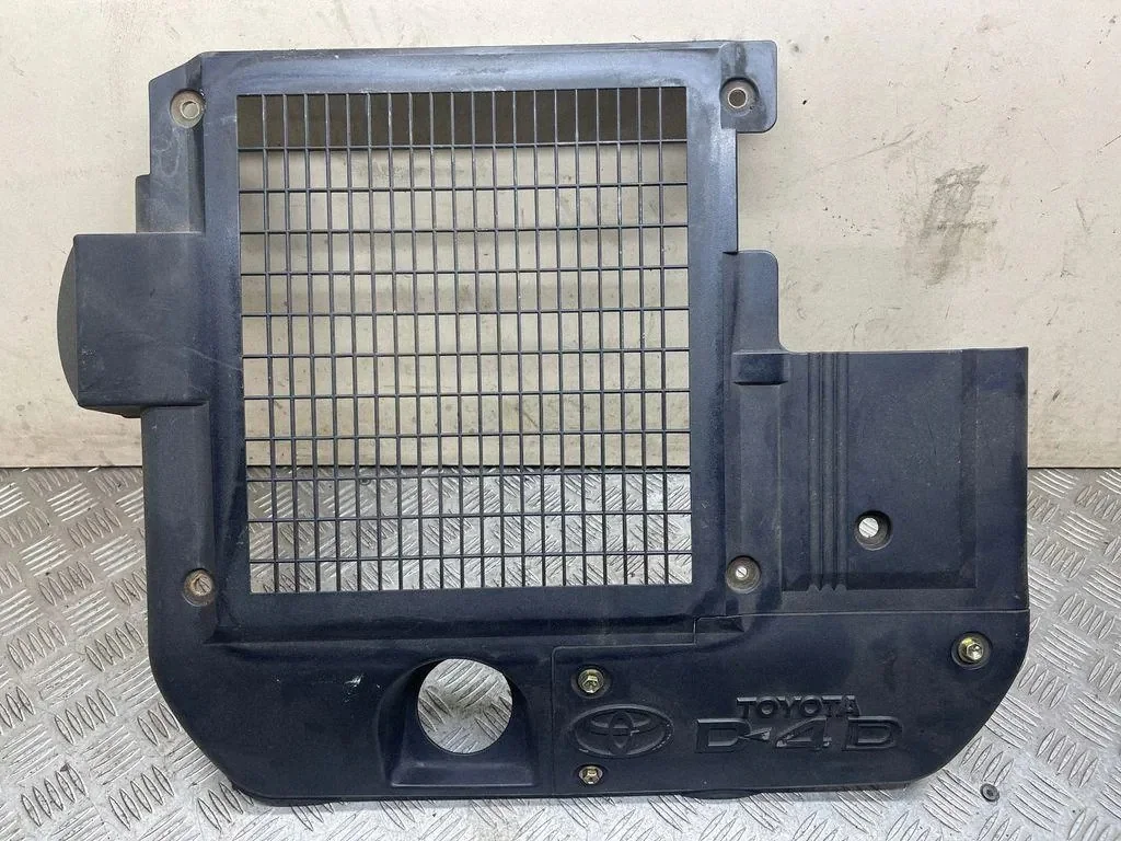 Capot moteur Toyota Land Cruiser 120 3.0L Diesel