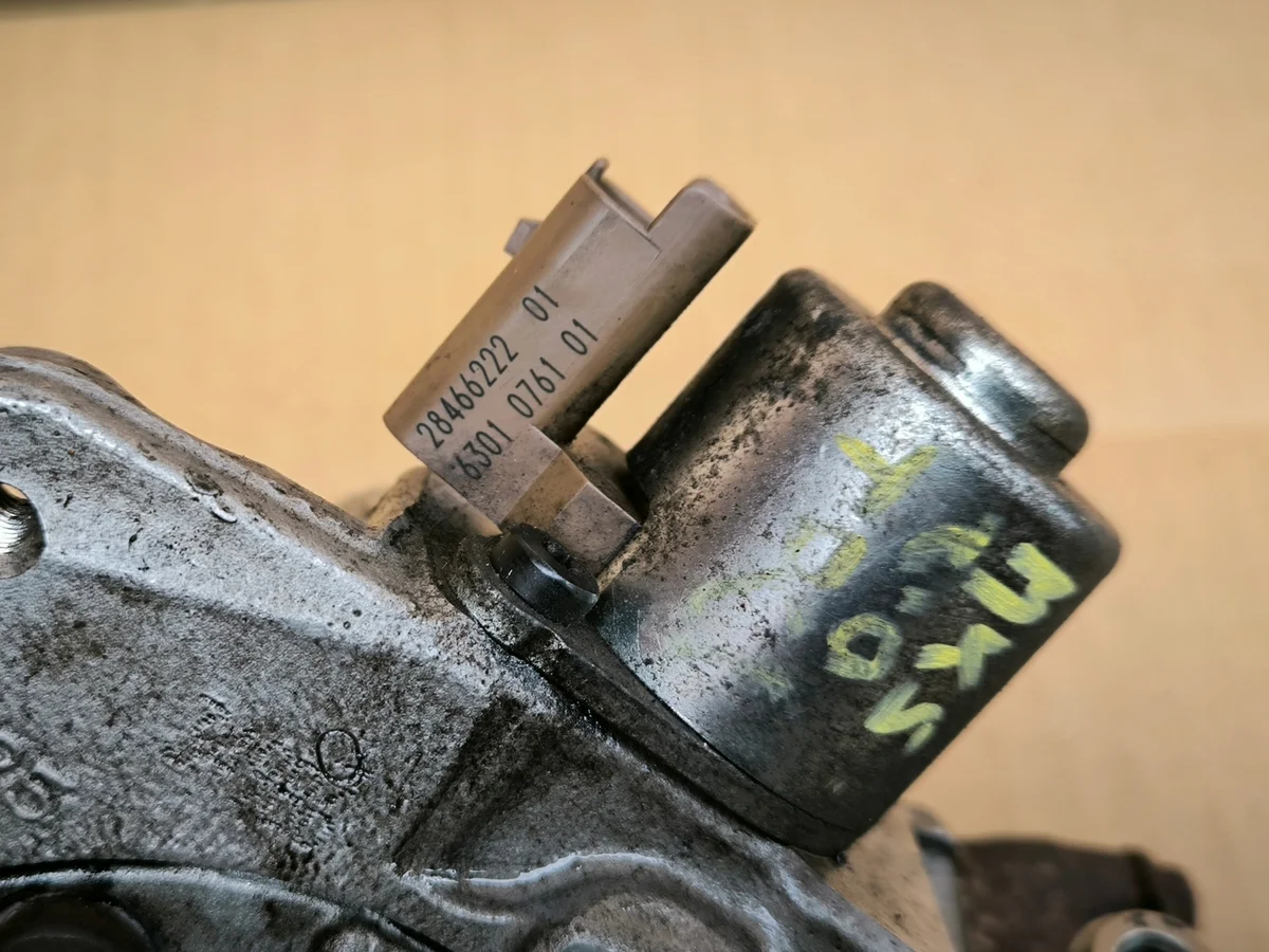 Pompe injection Ford Mondeo MK5 2.0 TDCI image 4