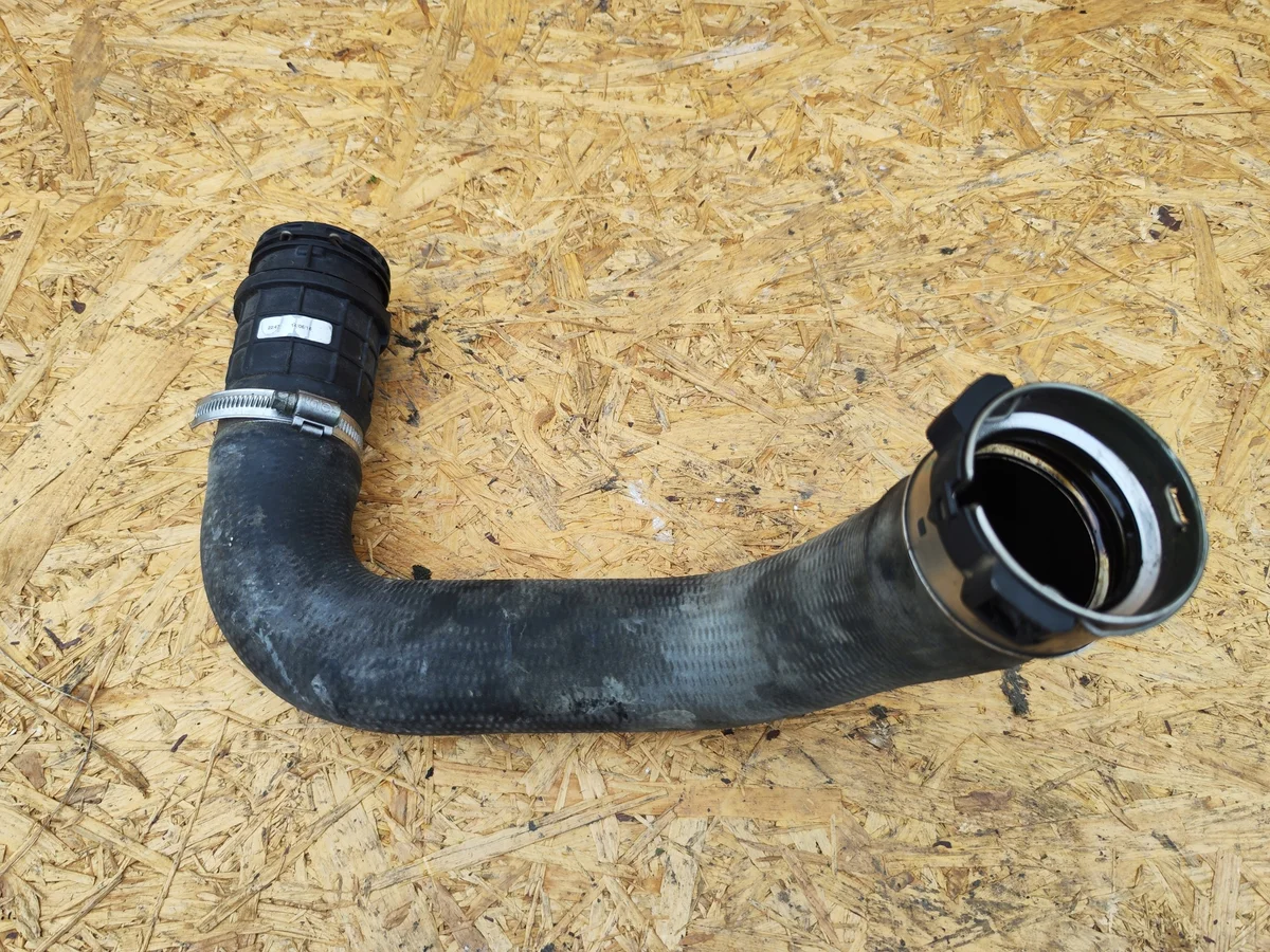 Astra K välijäähdyttimen putki 1.4L 13374646 image 3