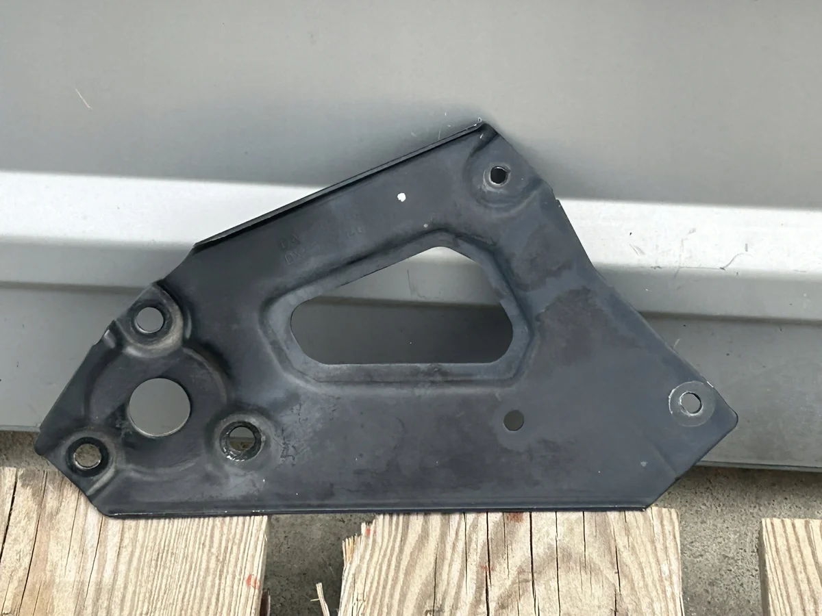 DAF 106 Supporto Motorino Tergicristallo 2045462