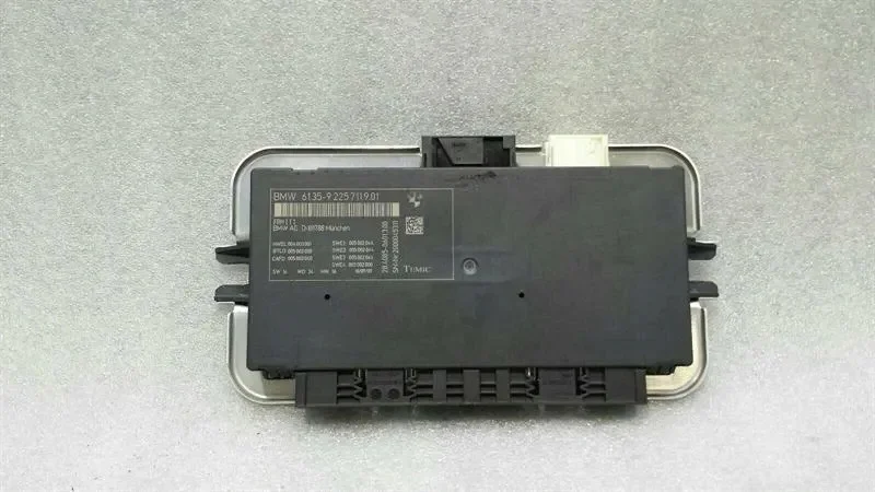 Module repose-pieds BMW Série 5 F07 GT 9225711 image 4