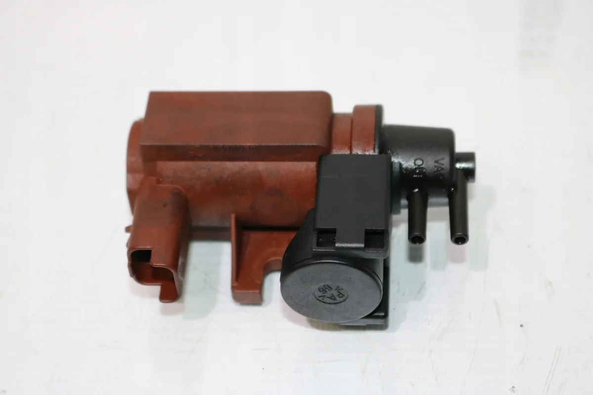 Unterdruckventil Peugeot 407 6G9Q-9E882-CA