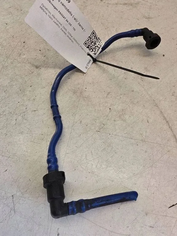 Tubo combustible VW Passat CC 3C0201294C image 3