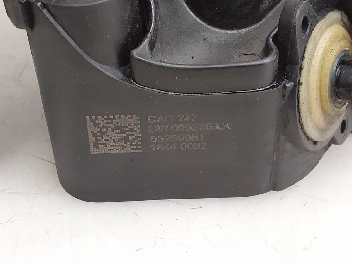 Jeep Intake Manifold 55259081 Used image 5