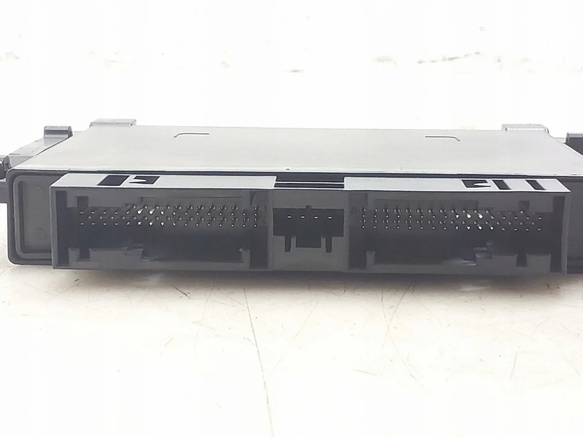 Boîtier de commande boîte auto Mercedes A1779005317 image 3