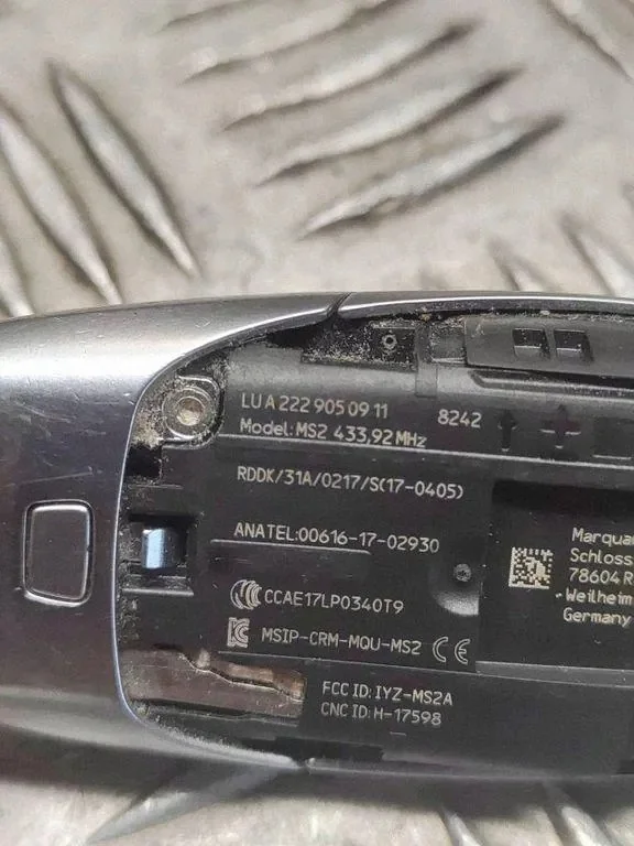 Avain Mercedes W222 S-Klasse A2229050911 image 6