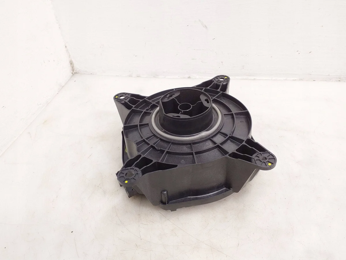Subwoofer Mercedes-Benz A2478202003 Usato image 3