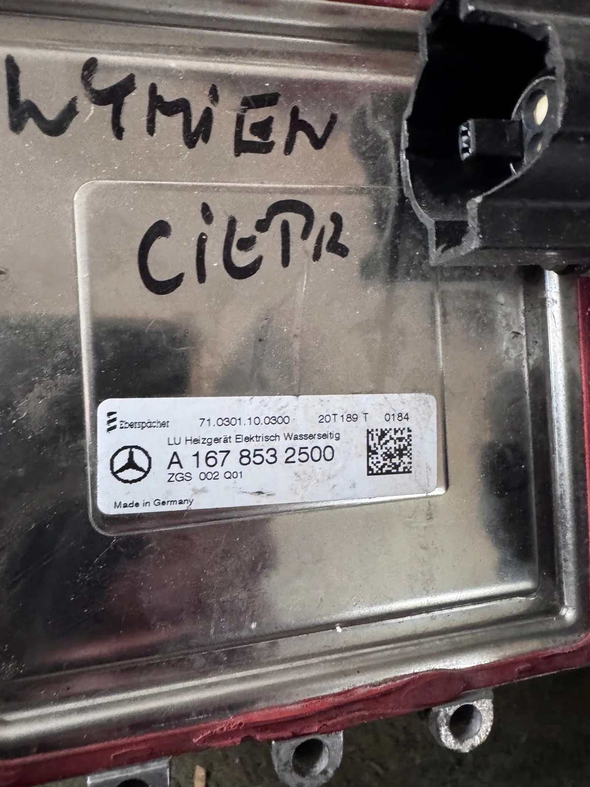 Värmeväxlare Mercedes EQC A0008357300