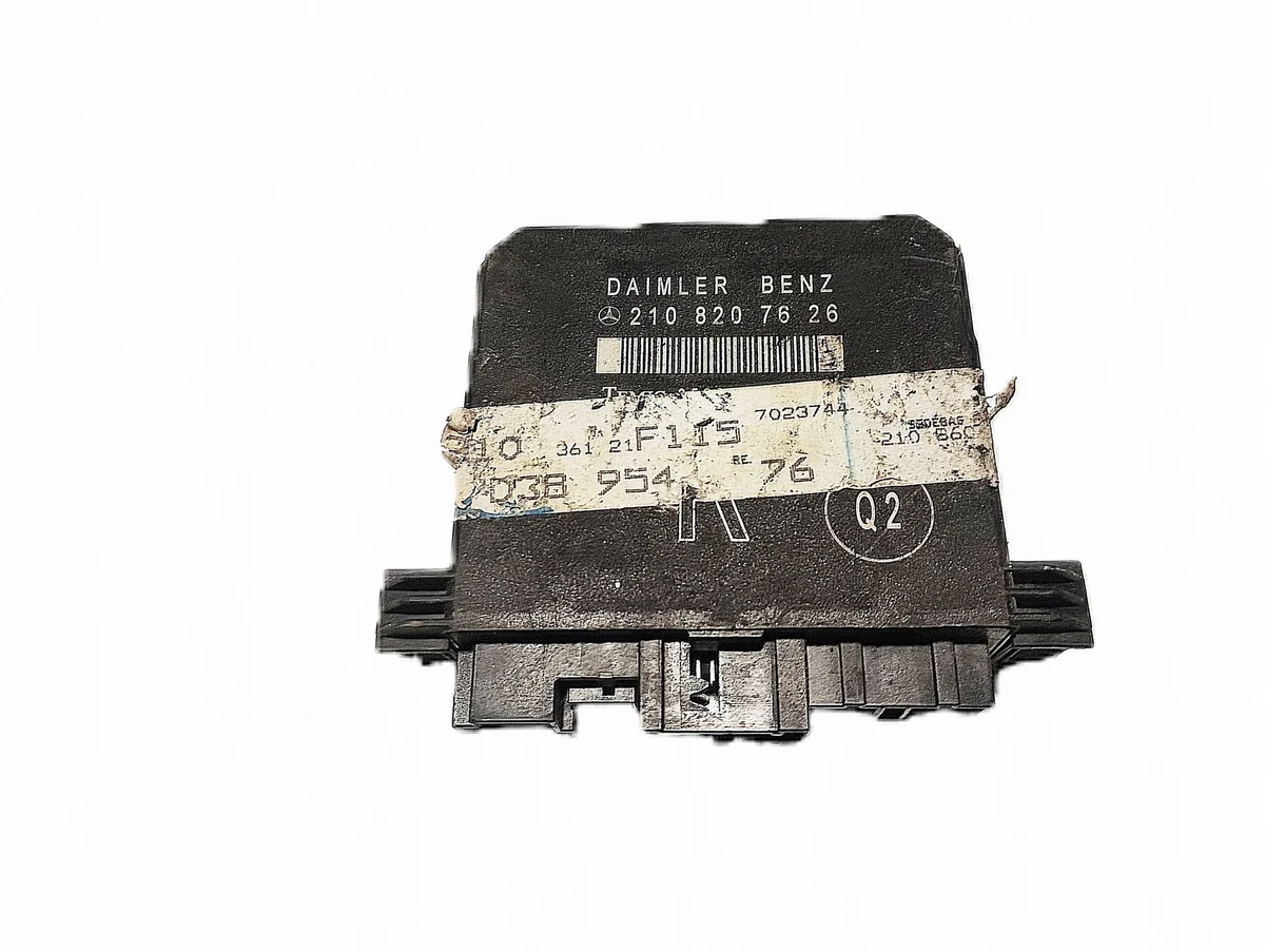 Módulo de Controle Porta Mercedes 2108207626